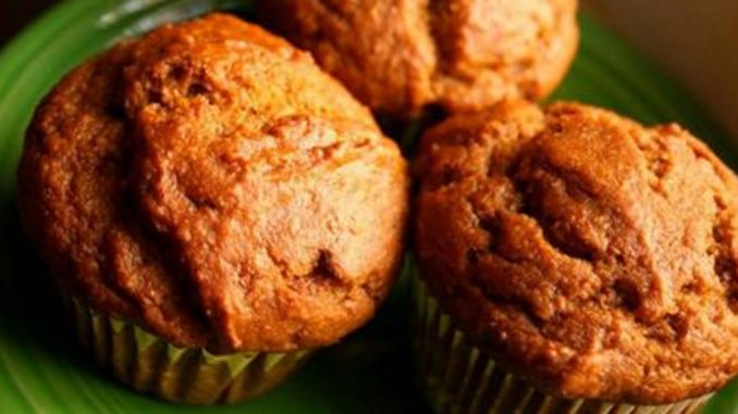 Anti-Inflammatory-Coconut-and-Sweet-Potato-Muffins-with-Ginger-Cinnamon-and-Maple-Syrup-678x381