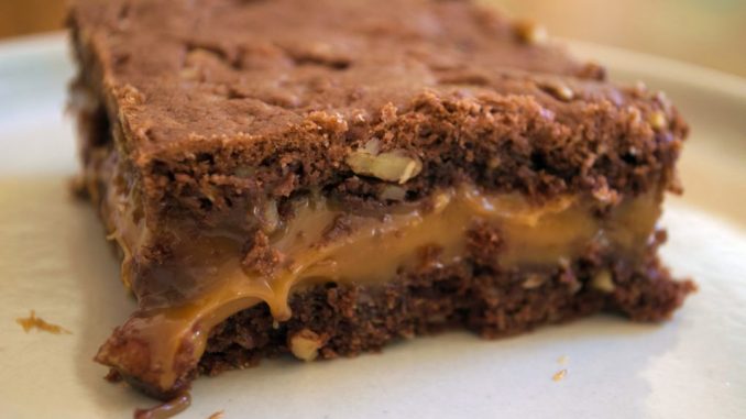 Knock-You-Brownies-15-1019x675