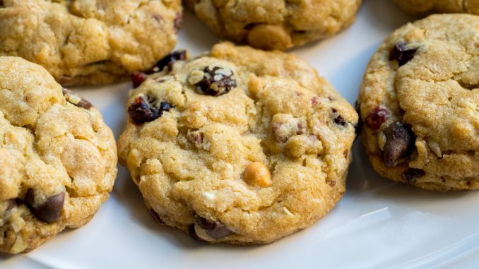 Kitchen-Sink-Cookies-Horizontal-7
