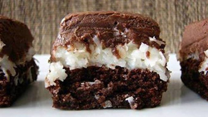 Mounds-Candy-Bar-Brownies