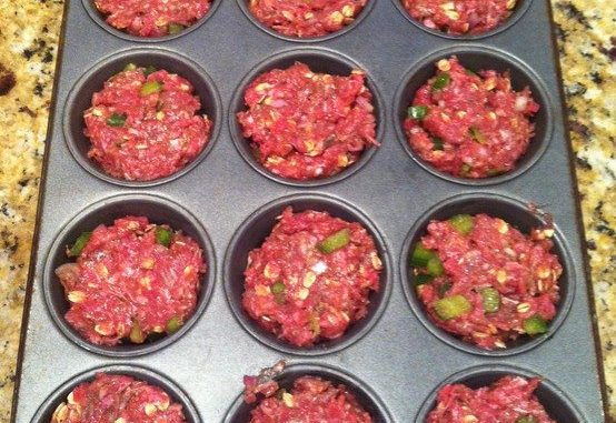 Make-Meatloaf-in-a-Muffin-Pan