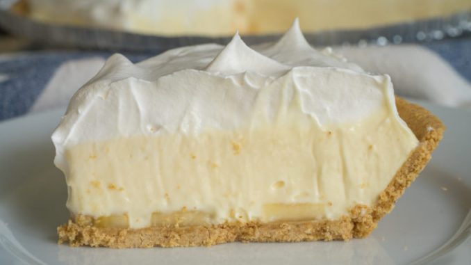 No-Bake-Banana-Cream-Pie-Horizontal-13-of-15-728x486